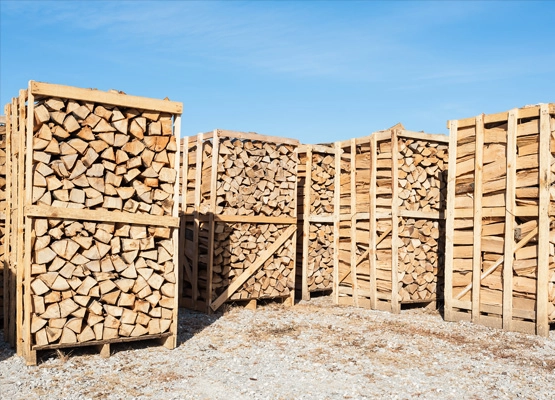 bûches de bois densifié à Vivonne près de Fontaine le Comte